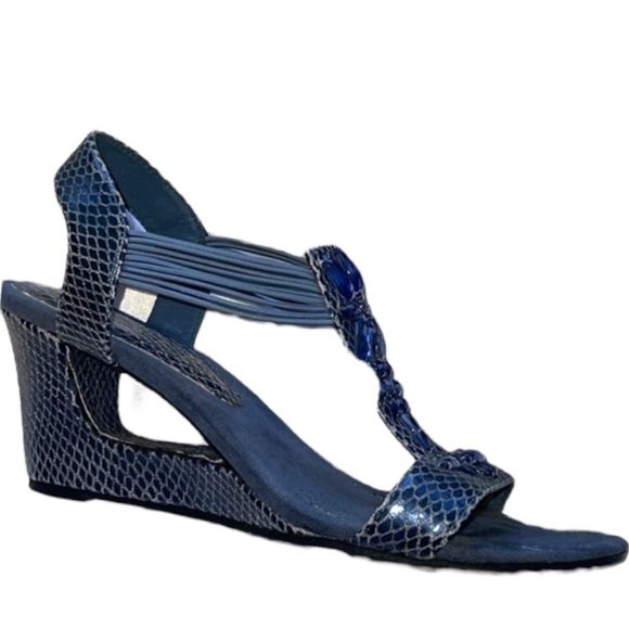NEW YORK TRANSIT Embellished Cutout Wedges Snakeskin Print Stretch Ankle 8.5 New - Picture 1 of 14